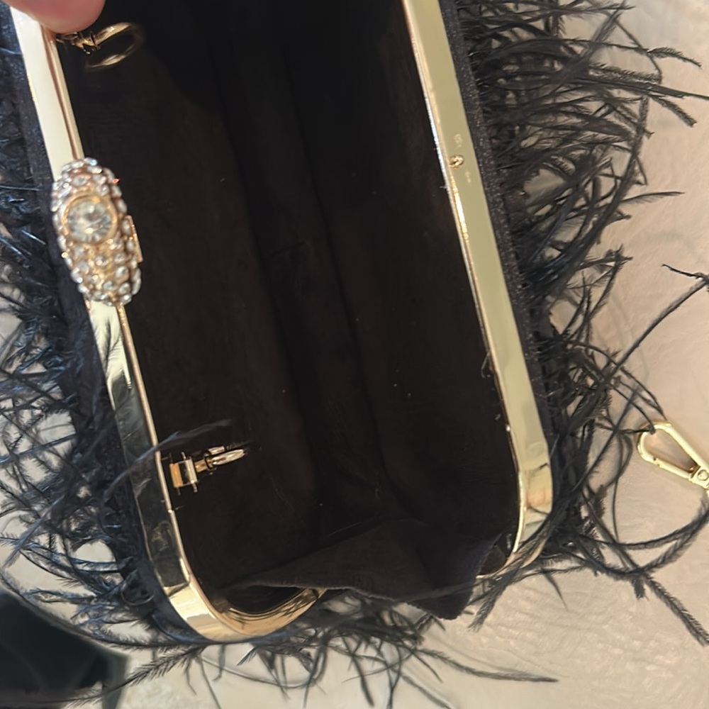 Neiman Marcus Black Ostrich Feather Clutch Bag - Picture 12 of 12